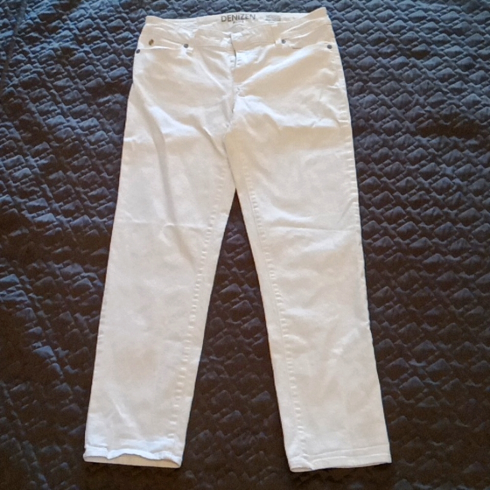 Denizen Levi's, Size 2, White